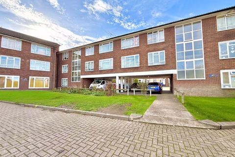Albion Court, Dunstable