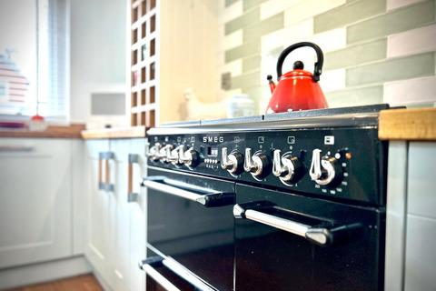 4 bedroom terraced house for sale, Meadowfield Close, Rock Ferry, Merseyside, CH42