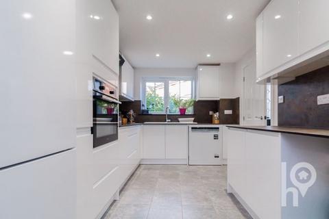 4 bedroom detached house for sale, Charlock Drive, Sheerness ME12