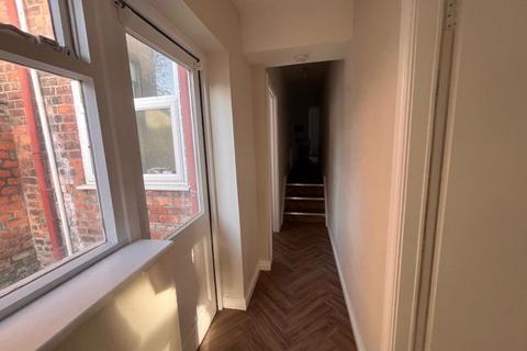 1 bedroom property to rent, Park Terrace, Liverpool