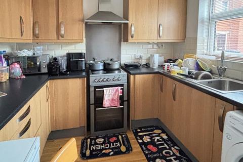 2 bedroom townhouse for sale, Overbury Road, Gloucester