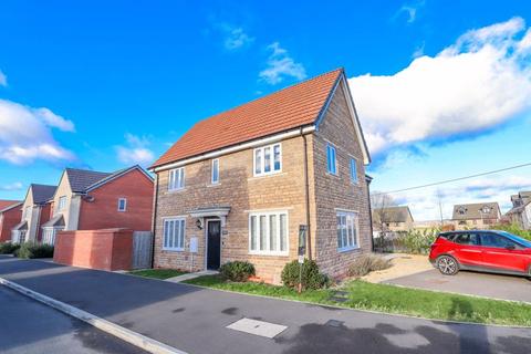 3 bedroom semi-detached house for sale, Egret Drive, Yatton