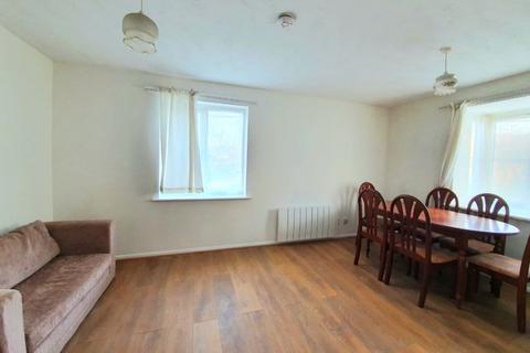 1 bedroom apartment to rent, Elmore Close, Wembley