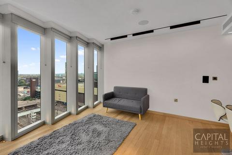 1 bedroom apartment to rent, Manhattan Loft Gardens, International Way, London