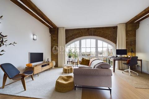 1 bedroom apartment to rent, Burrells Wharf Square, London