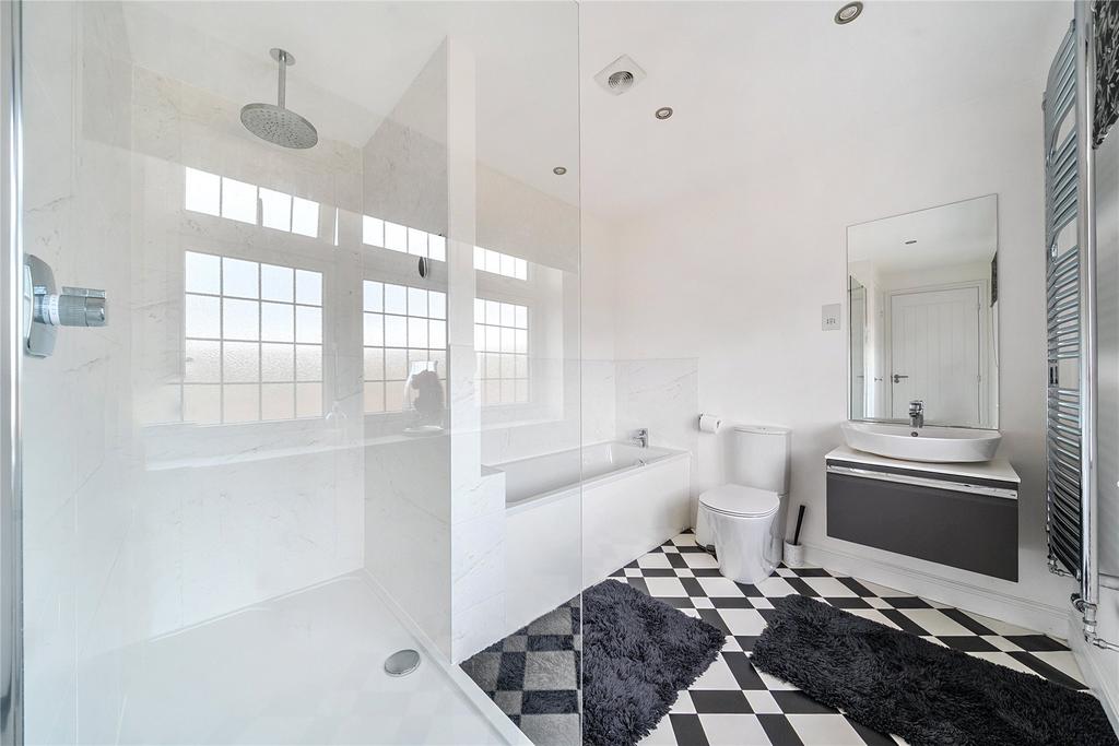 En Suite 1