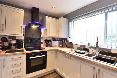 3 bedroom semi-detached house for sale, The Plantation, Brierley Hill DY5