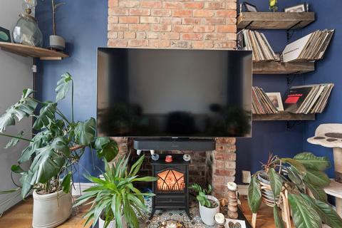 2 bedroom end of terrace house for sale, Carnegie Street, Rushden, NN10