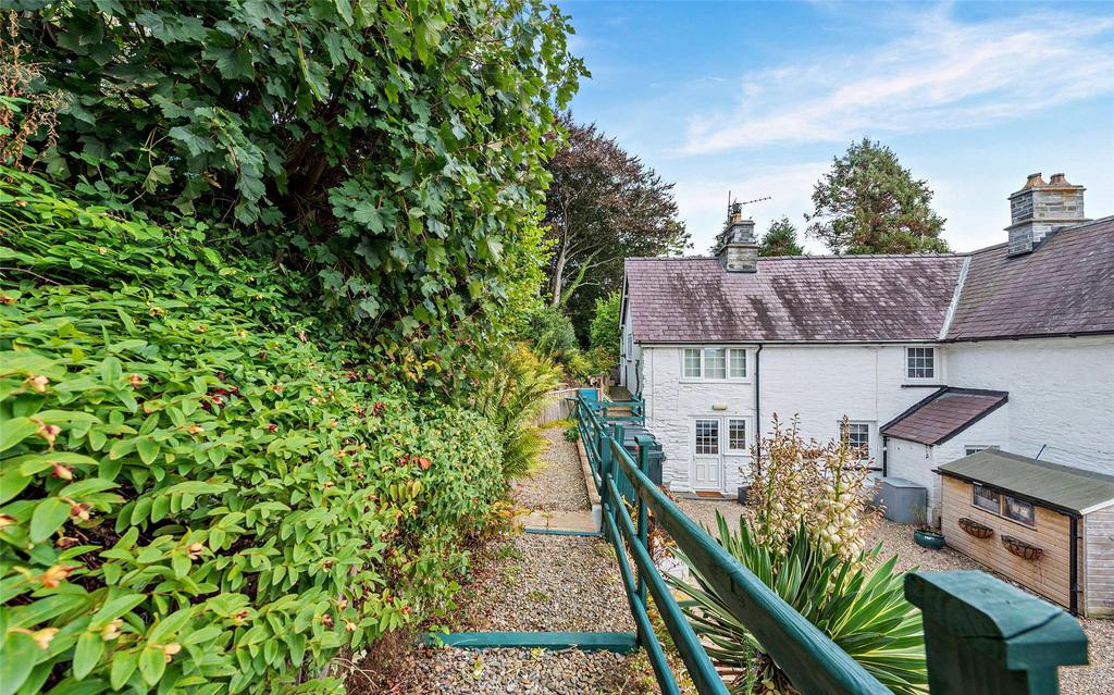 Garden & Grounds