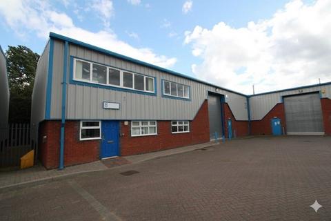 Warehouse to rent, Brookhampton Ln Kineton CV35 0JA