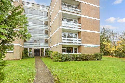 2 bedroom ground floor flat for sale, Shirley Road, Wallington, Surrey