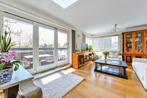 3 bedroom flat for sale, Southbury, Loudoun Road, London, NW8