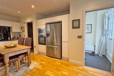 undefined, Draycott DE72