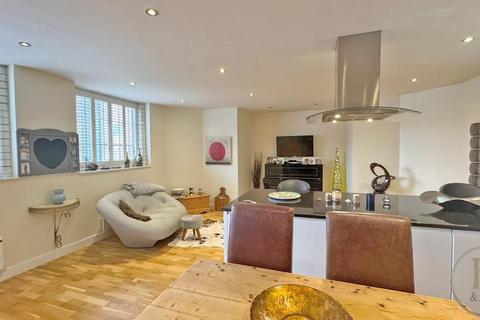 undefined, Draycott DE72