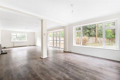 4 bedroom detached house to rent, Blythewood Close, Knowle, Solihull, West Midlands, B93