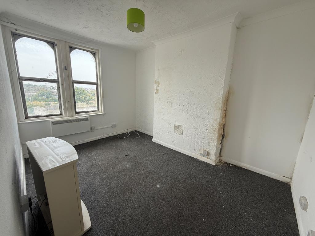 Flat C Living room