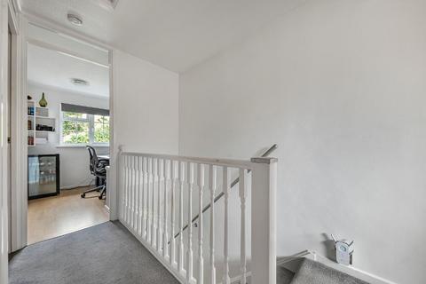 14 Arne Grove, Orpington, BR6 9TT