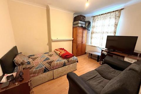 undefined, Dallow, Luton LU1