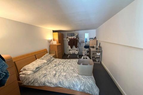 2 bedroom flat for sale, Hatton Garden, Liverpool, Merseyside, L3