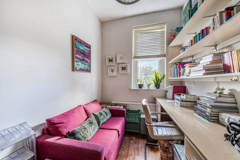 2 bedroom flat to rent, Randolph Avenue, Maida Vale, London, W9