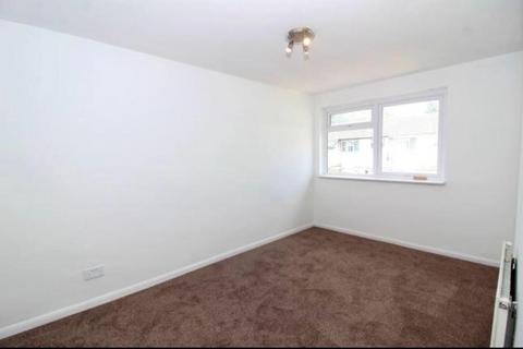 2 bedroom terraced house to rent, Windrush Way, Maidenhead SL6