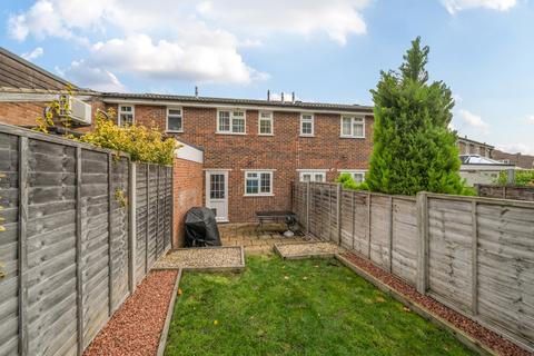 2 bedroom terraced house for sale, Crofton Close, Bracknell, Berkshire
