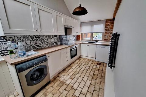 undefined, Sutton, Woodbridge IP12