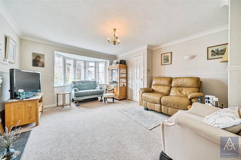 4 bedroom semi-detached house for sale, Small Crescent, Buckinghamshire MK18