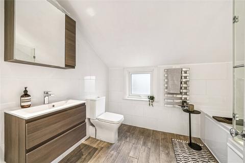 3 bedroom apartment for sale, Cicada Road, SW18