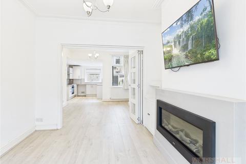 undefined, Ivydale Road, Mossley Hill, Liverpool, Merseyside, L18