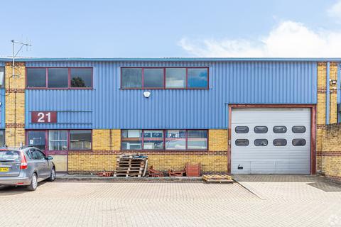 Industrial development to rent, 18 Lowden Rd London SE24 0JE