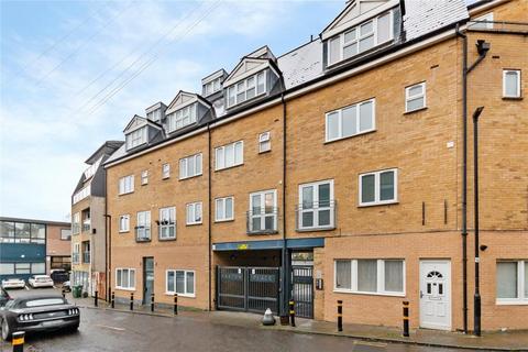 Retail property (high street) to rent, 3 Paxton Pl London SE27 9SS