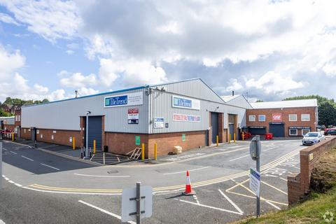 Warehouse to rent, Mill Race Ln Stourbridge DY8 1JN