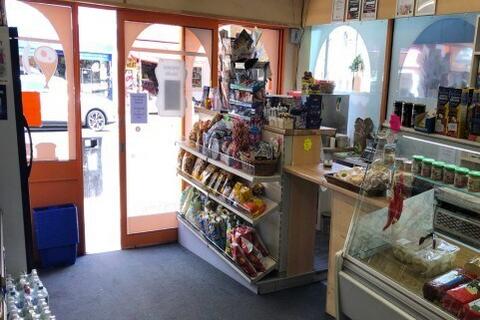 Convenience store to rent, 144 High St London SE20 7EU