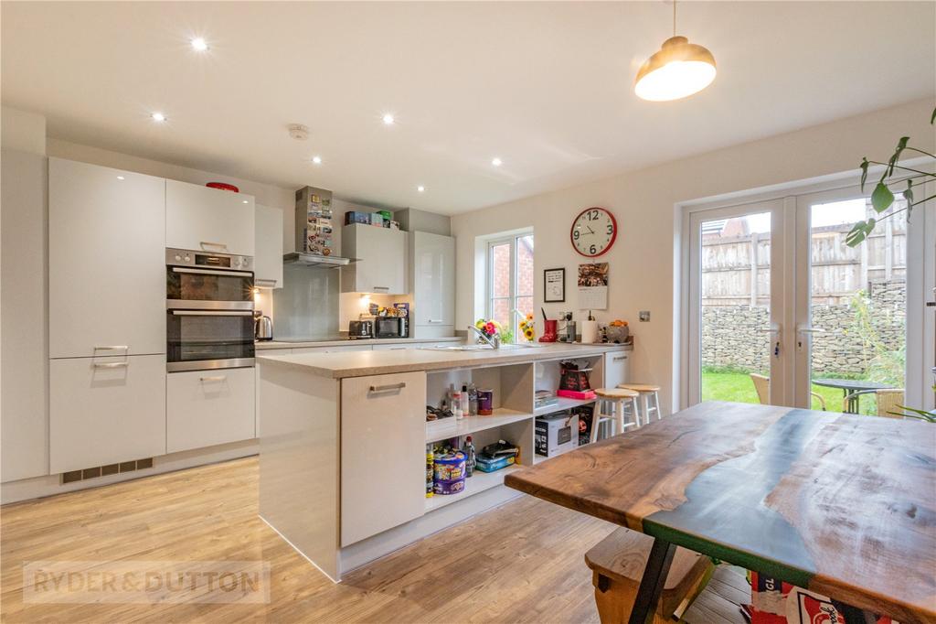 Kitchen/Dining Room