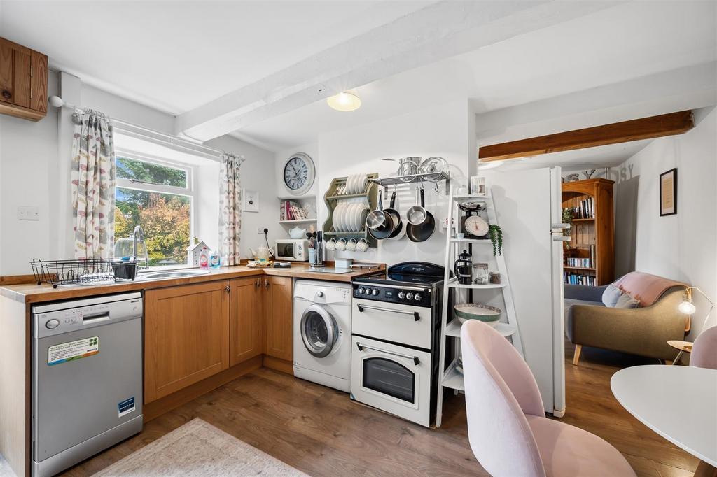 Rose Cottage - Kitchen.jpg