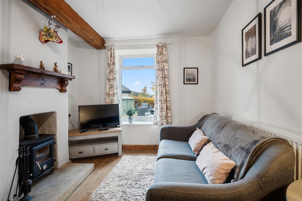 Rose Cottage - Living Room to window.jpg