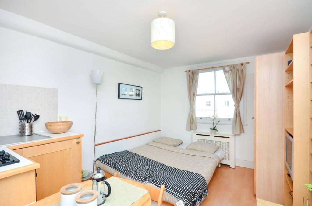 Studio Bedroom