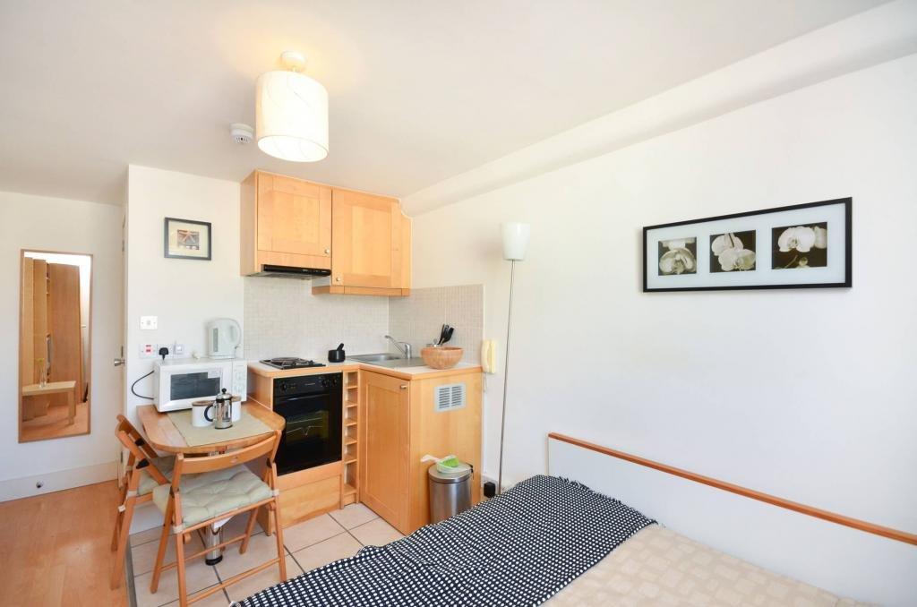 Studio Bedroom