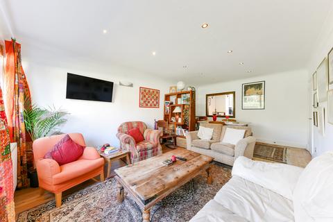 undefined, Chalford Court, SW15