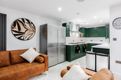 6 bedroom house to rent, Alderson Road, Liverpool L15