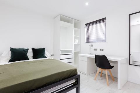 6 bedroom house to rent, Alderson Road, Liverpool L15