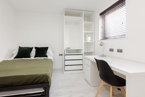 6 bedroom house to rent, Alderson Road, Liverpool L15