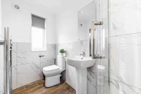 6 bedroom house to rent, Norwood Road, Leeds LS6