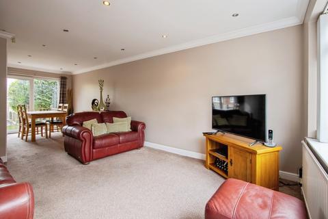 3 bedroom semi-detached house for sale, Hartley Street, Morley LS27
