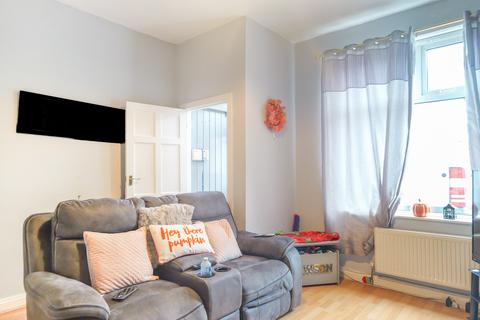3 bedroom terraced house for sale, Grantham Street, Blackburn BB2