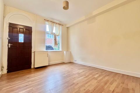 3 bedroom townhouse for sale, Cloister Street, Nottingham, NG7