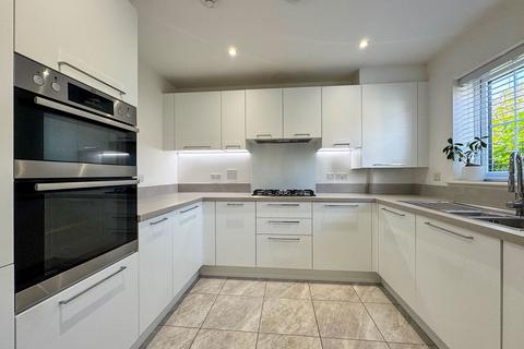3 bedroom detached house for sale, Alliss Gardens, Sandwich CT13