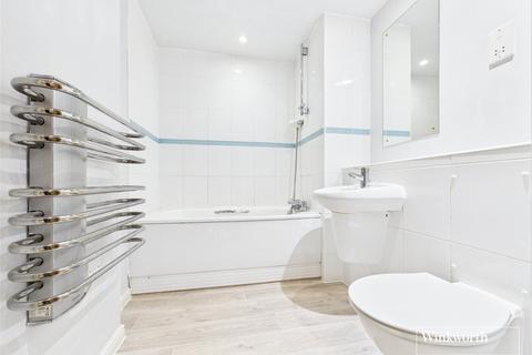 undefined, Branagh Court, Reading, United Kingdom, RG30