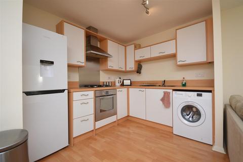 2 bedroom flat to rent, Venables Way, Lincoln
